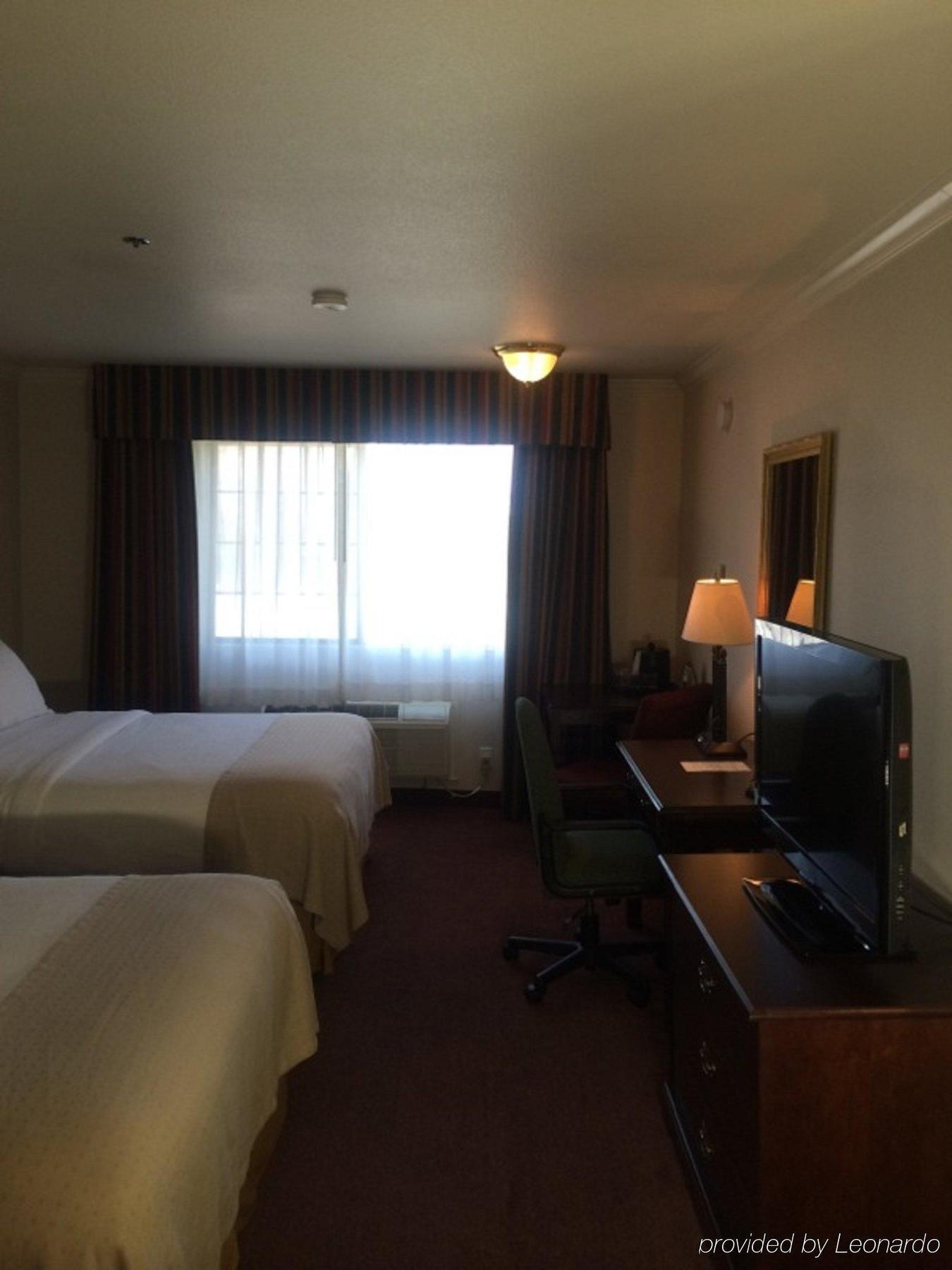 Holiday Inn Selma - Swancourt Exterior foto