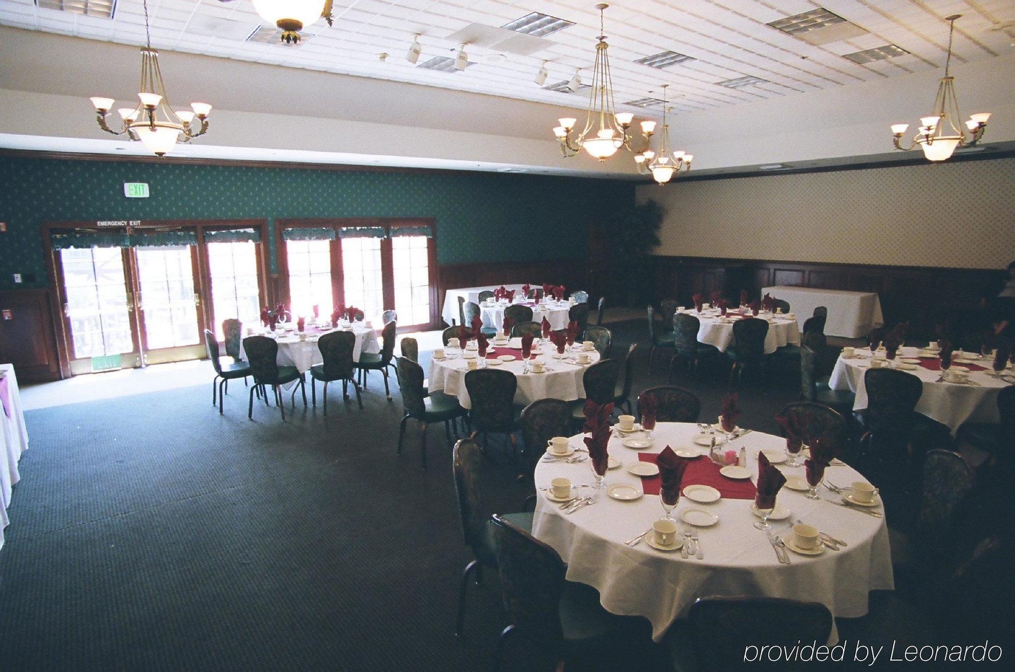Holiday Inn Selma - Swancourt Exterior foto