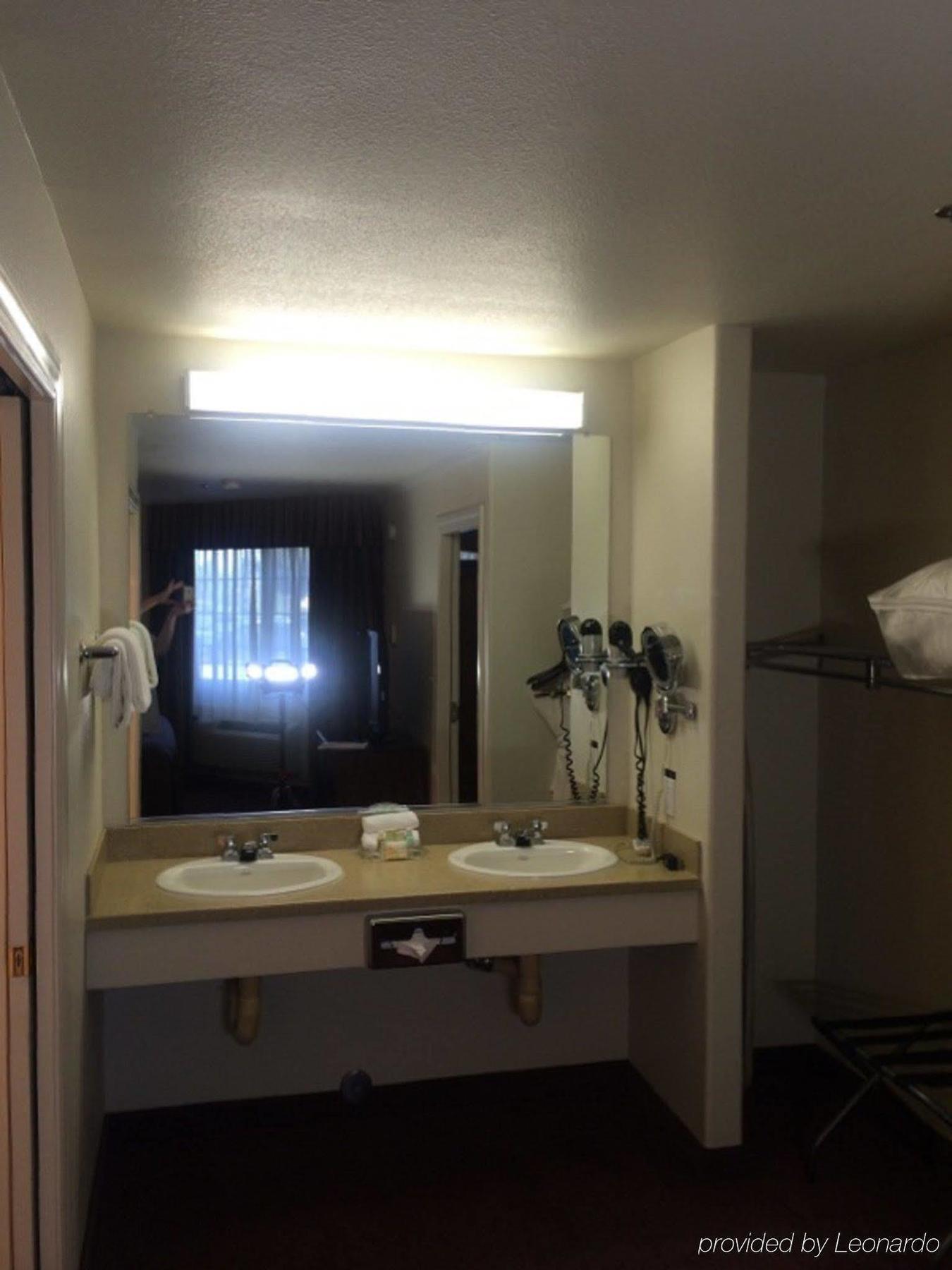 Holiday Inn Selma - Swancourt Exterior foto